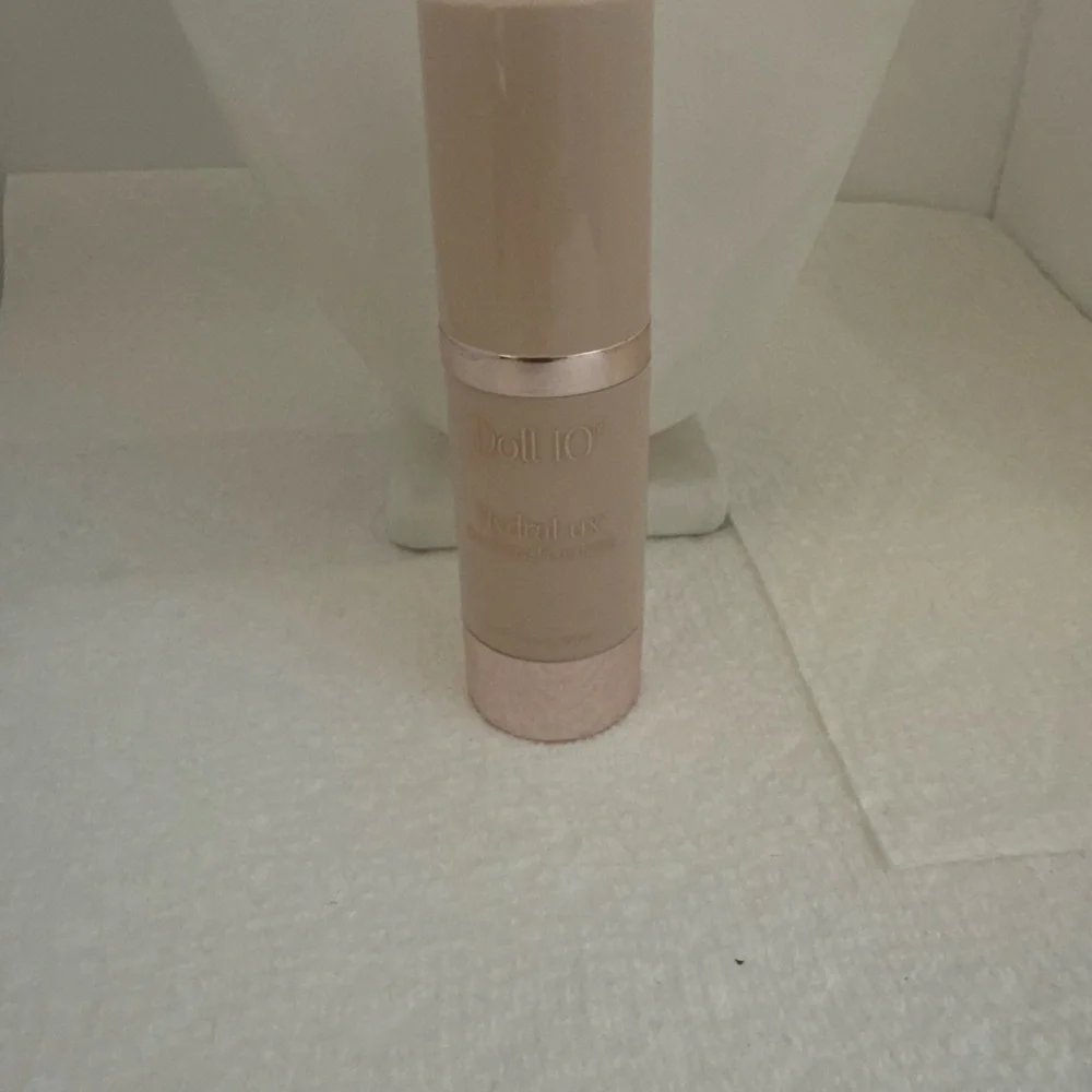 Dollcake Beige Foundation